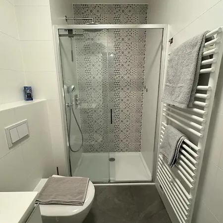 Appartement Small Flat In The Centre, For Two People